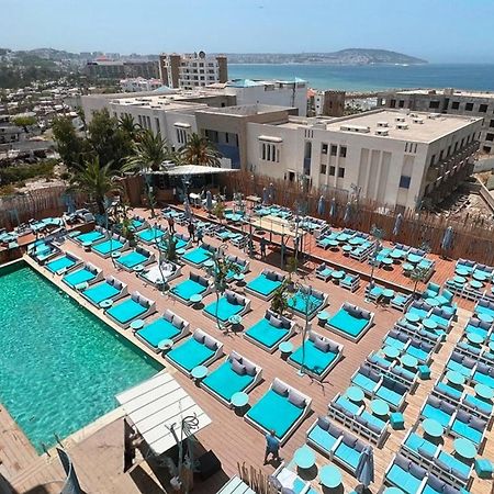 Mandarin Palace Hotel&Spa Tanger Exteriér fotografie The pool at the W Hotel