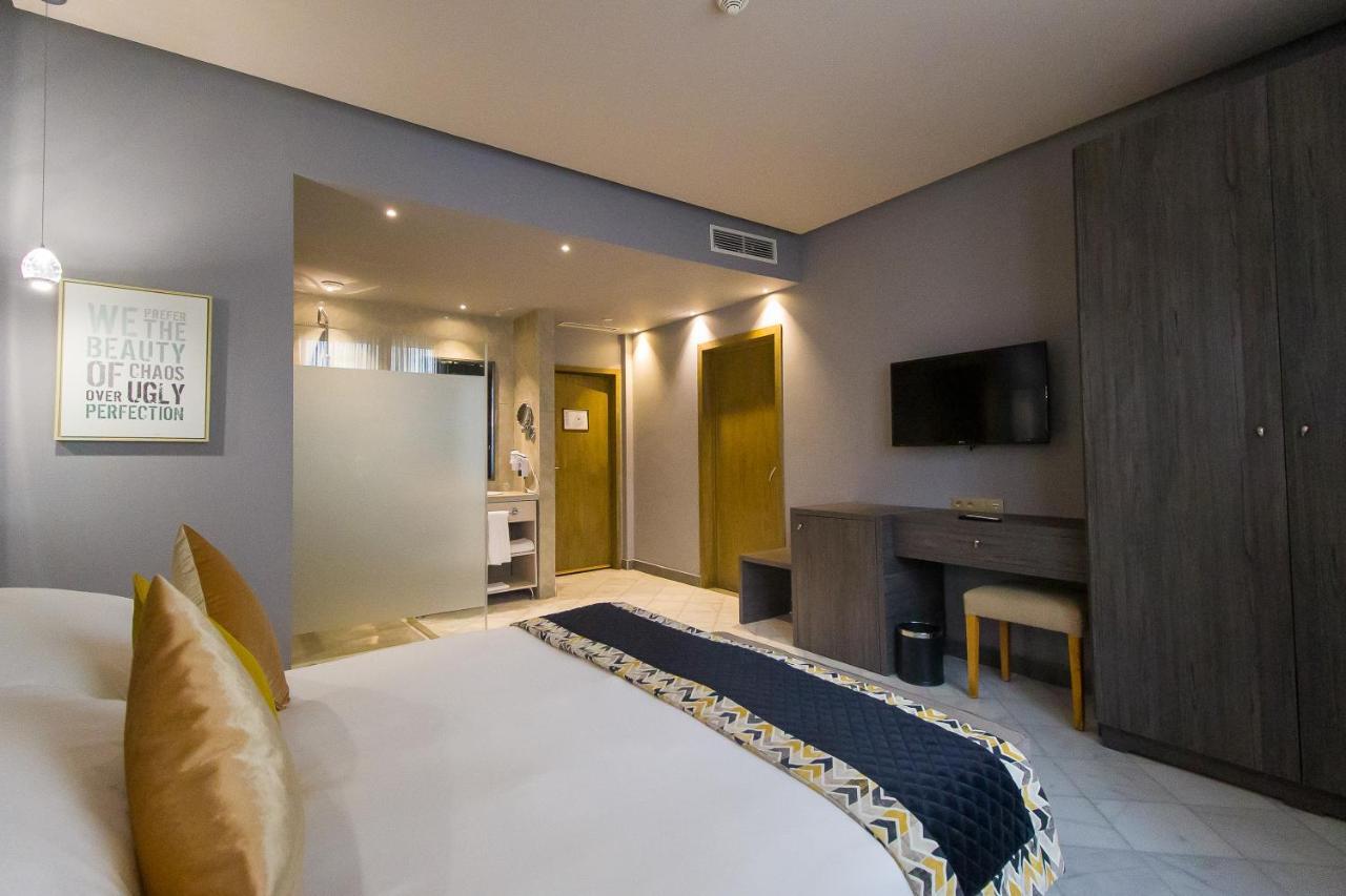 Mandarin Palace Hotel&Spa Tanger Exteriér fotografie A room at the hotel